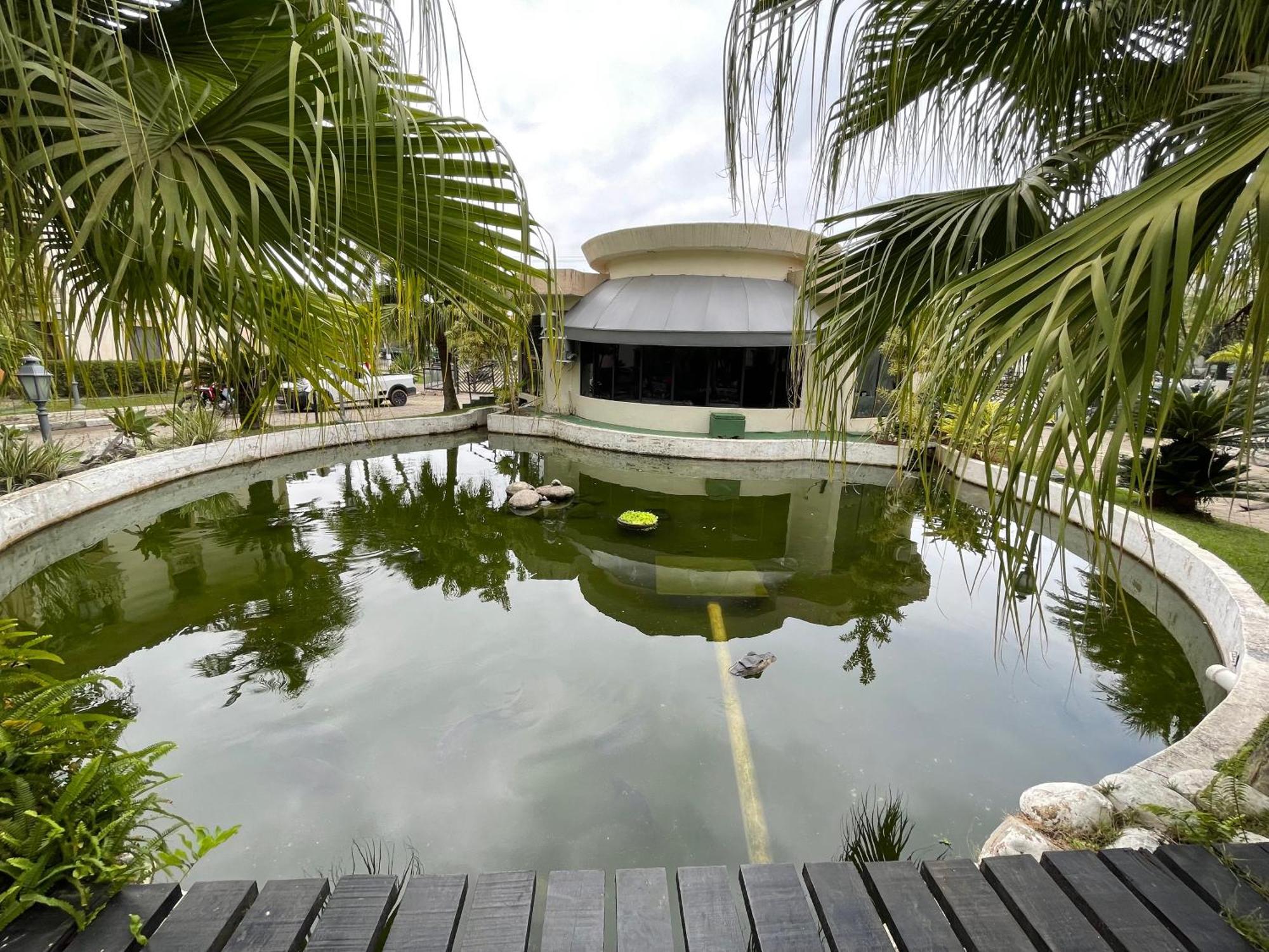 Condominio Wembley Tenis Praia Das Toninhas J406 Убатуба Экстерьер фото