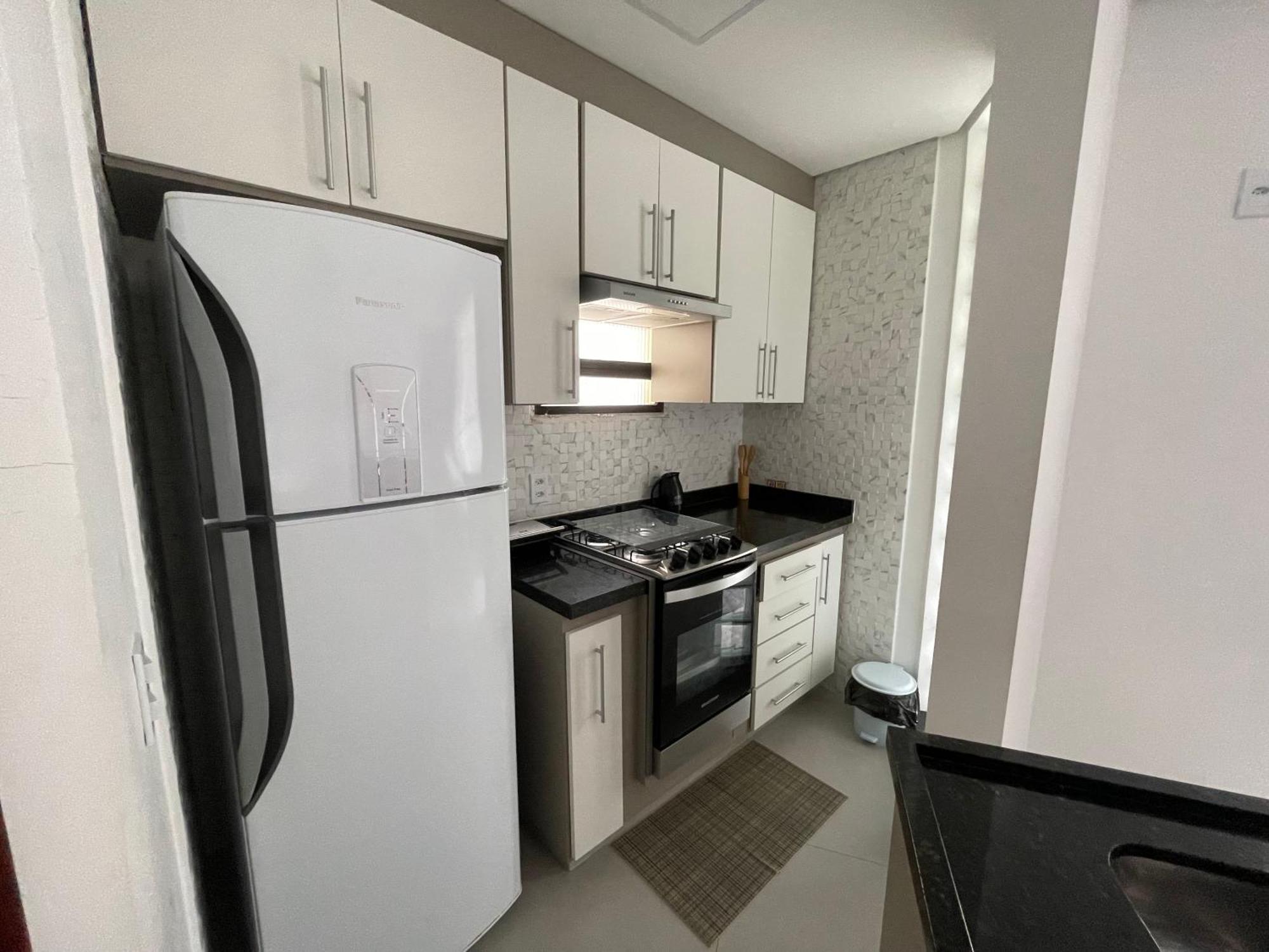 Condominio Wembley Tenis Praia Das Toninhas J406 Убатуба Экстерьер фото